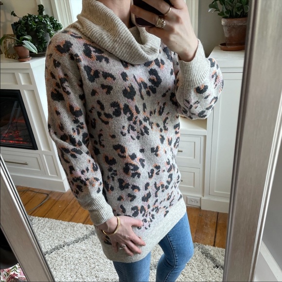 Anthropologie Emmy cowl-neck tunic sweater. - Picture 3 of 12